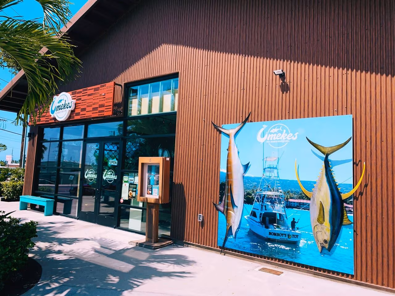 Umeke's Fish Market Bar & Grill